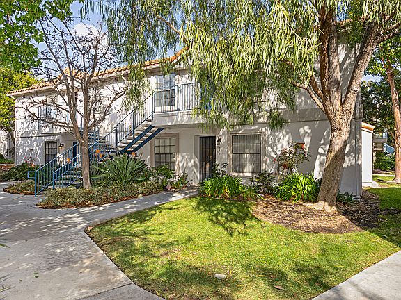 4th image of 10325 Azuaga St #320