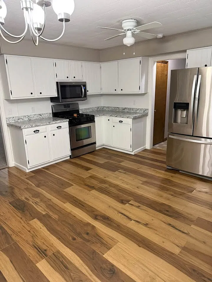 3 bed, 1800 sqft, $2,200 — Photo 3