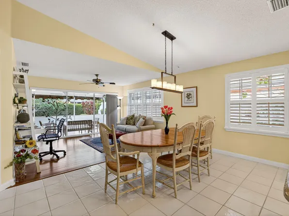 8323 Old Forest Road, Palm Beach Gardens, FL 33410