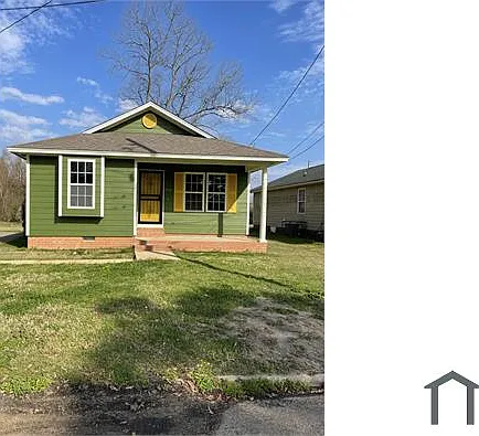 3 bed, 804 sqft, $900 — Photo 2