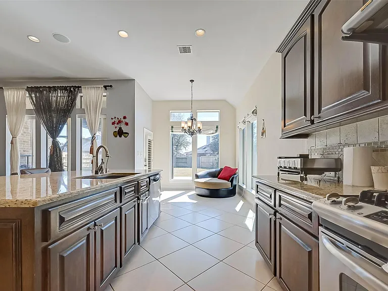 5422 Linden Rose Ln — Photo 19