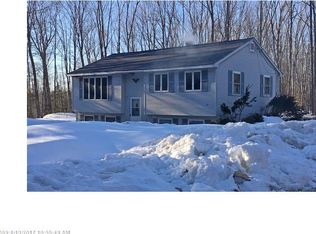 137 Horse Point Rd, Belgrade, ME 04917