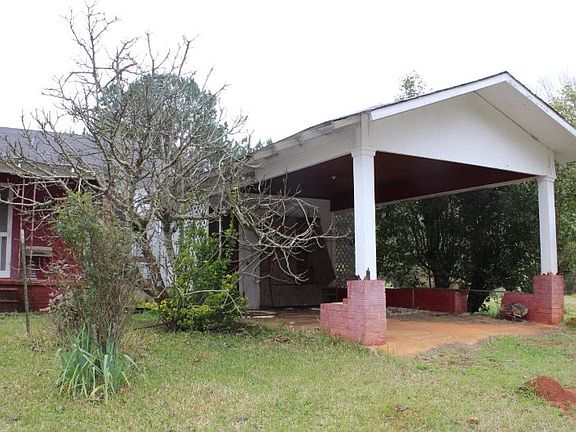 3rd image of 665 Sid Dennis Ln