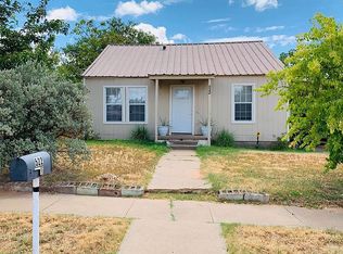 522 Calvert Ave, Spur, TX 79370