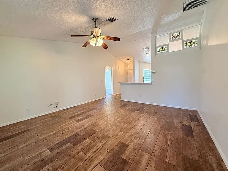 4010 Wilkes Dr — Photo 13