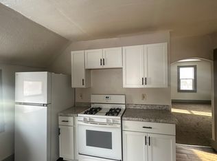 600 Frederick Ave #A, Akron, OH 44310