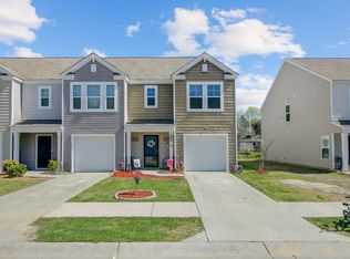 124 Gaura Ln, Summerville, SC 29483