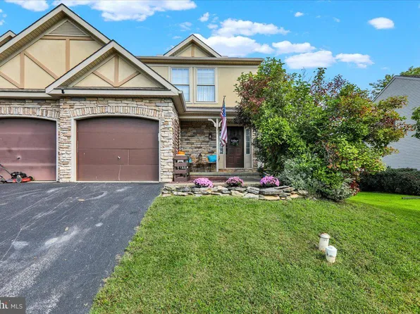 42 Eagle Dr, Ephrata, PA 17522