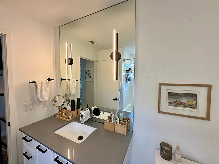 913 Duncan Ln #105 — Photo 9