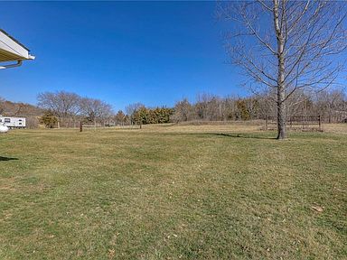 30048 175th St, Leavenworth, KS 66048 | Zillow