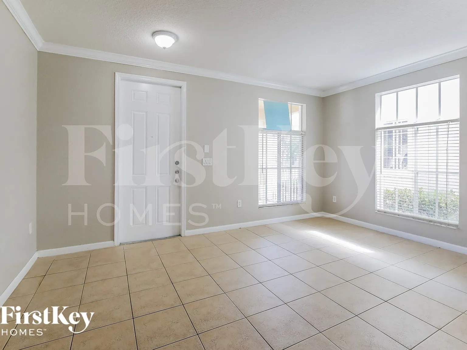 4 bed, 3.0 bath, 2658 sqft, $3,775 — Photo 3