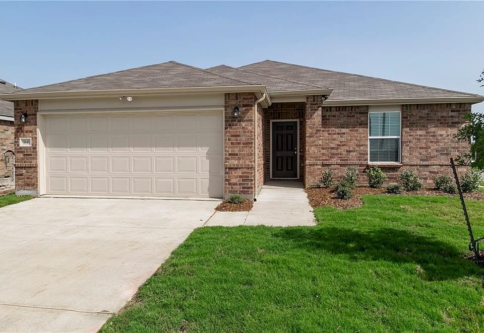 1st image of 1641 Waggoner Dr