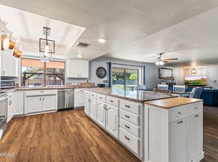 947 E Longhorn Cir, Chandler, AZ 85286