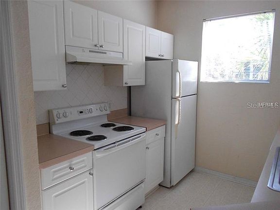 4th image of 18001 Richmond Place Dr APT 620