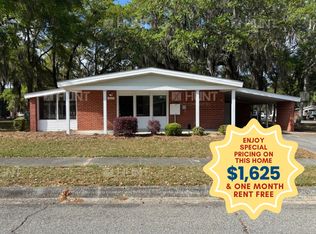217 E Dove Ln, Beaufort, SC 29906