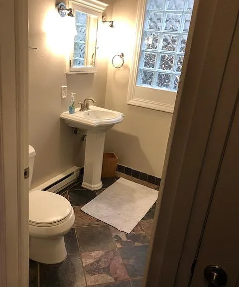 2511 E Stratford Ct — Photo 12