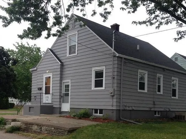 (undisclosed Address), Saint Joseph, MI 49085