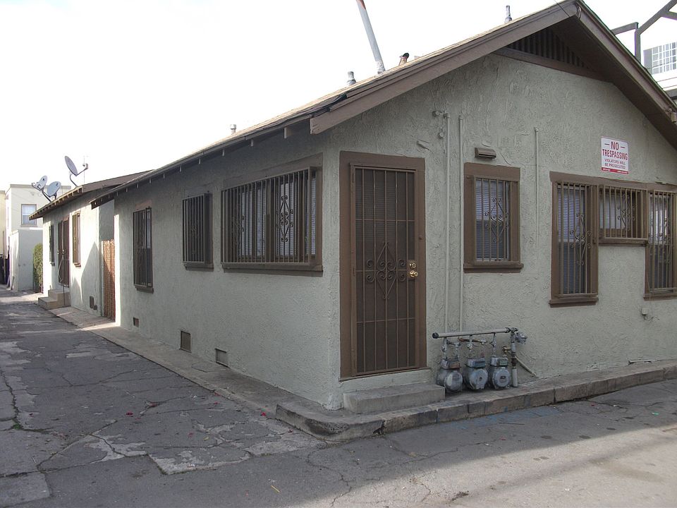 1st image of 441 W Melrose Way #M3-0