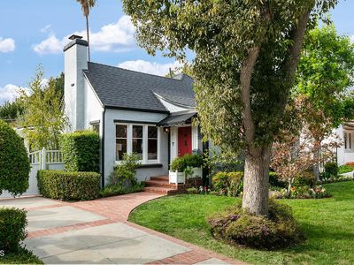 391 S San Marino Ave, Pasadena, CA, 91107