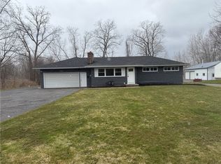 883 Chili Center Coldwater Rd, Rochester, NY 14624