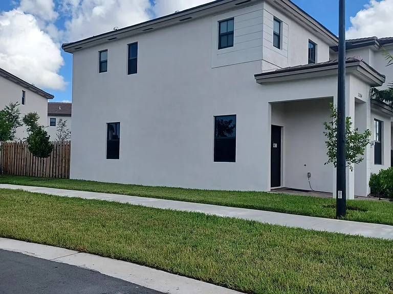 23264 SW 128th Ave — Photo 21