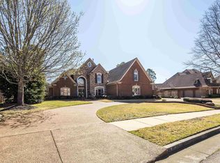 1072 Center Ridge Rd, Collierville, TN 38017