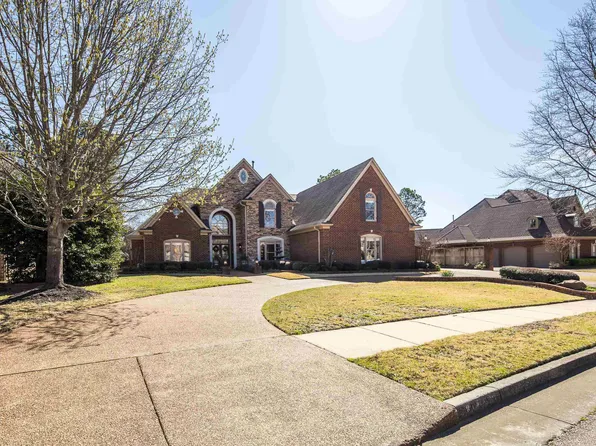 1072 Center Ridge Rd, Collierville, TN 38017
