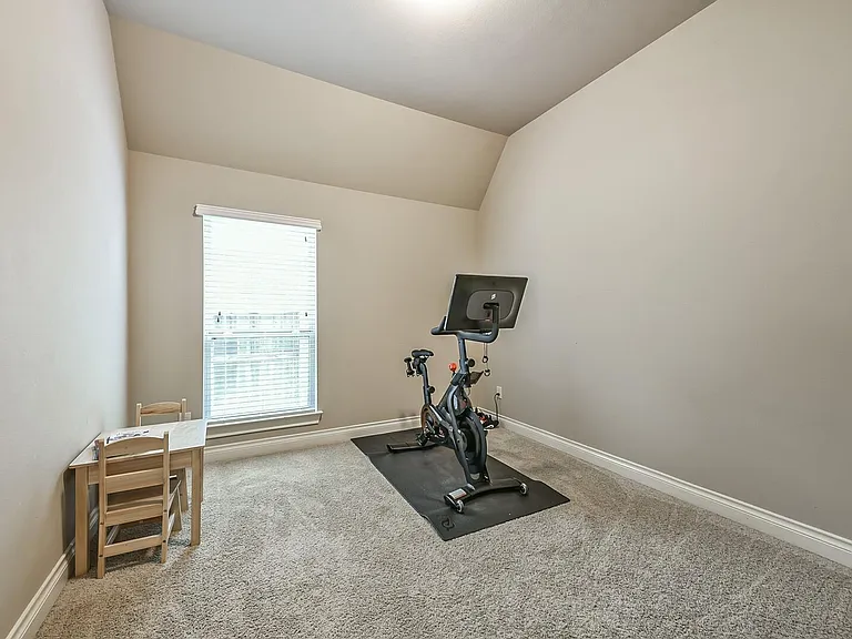 10323 Belvamera Rd — Photo 23