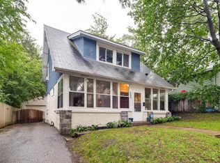 566 Bellows St, Saint Paul, MN 55107