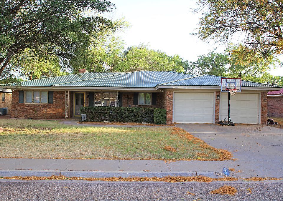 1st image of 1710 E Carter Dr