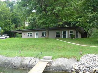 4042 Four Season Ln, Dublin, VA 24084