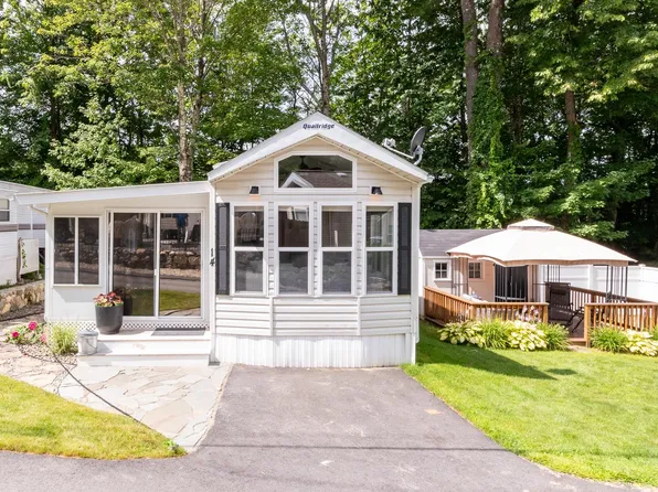 554 Endicott N Street #14 & 15, Laconia, NH 03246