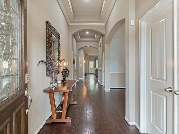 4th image of 138 Springshed Pl