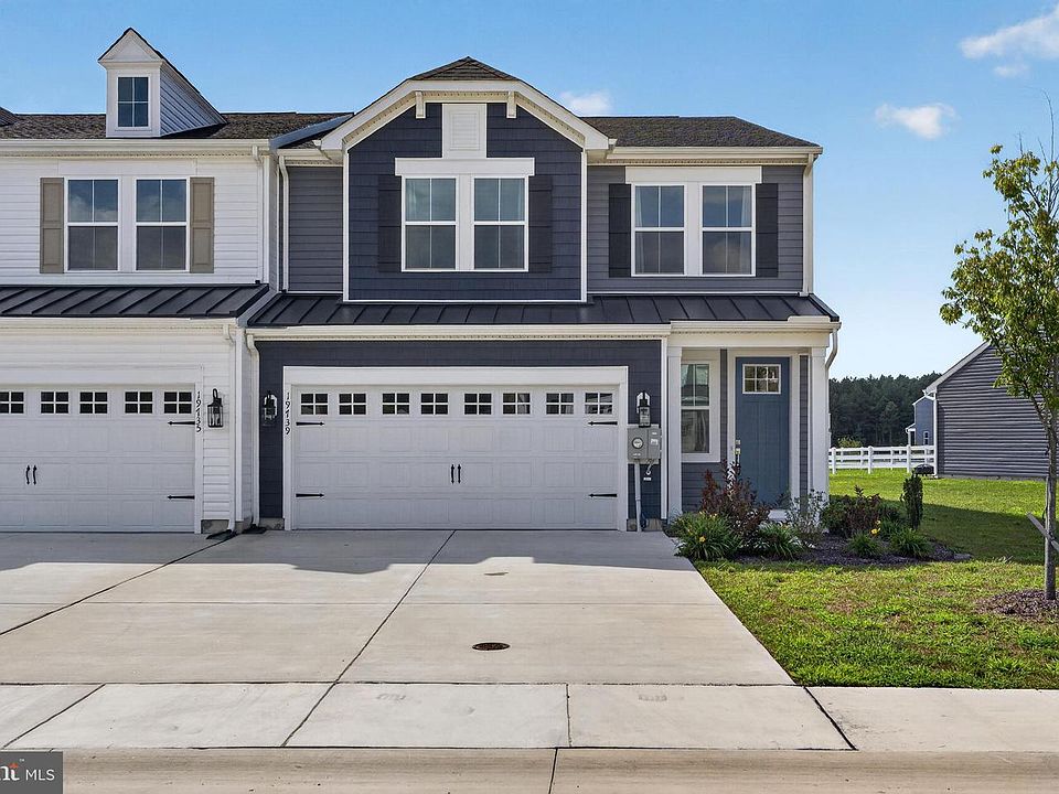 1st image of 19739 Spinnaker Ct