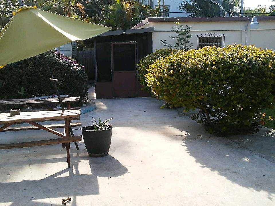 2nd image of 2900 SW 81st Ave