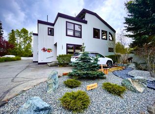 1530 W 11th Ave APT 3, Anchorage, AK 99501