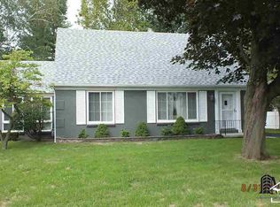 15481 Eastwood St, Monroe, MI 48161
