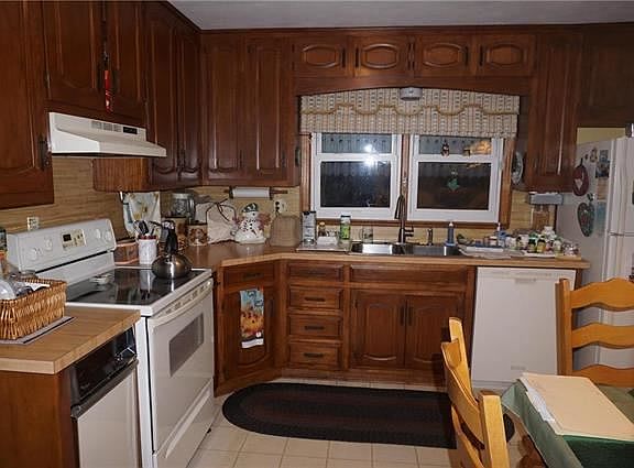 4th image of 3015 S Norton Ave