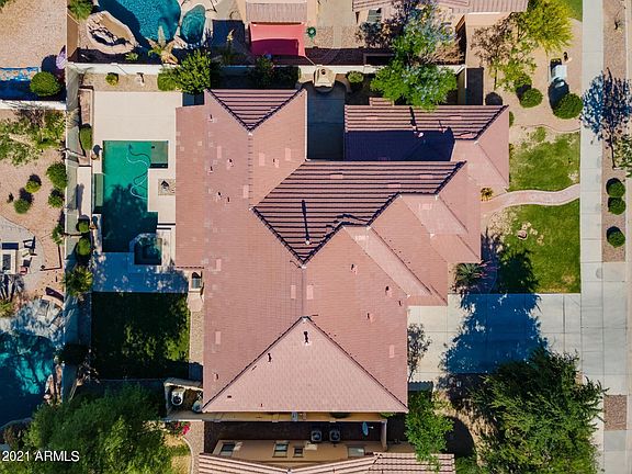 2nd image of 18546 E Sawgrass Trl