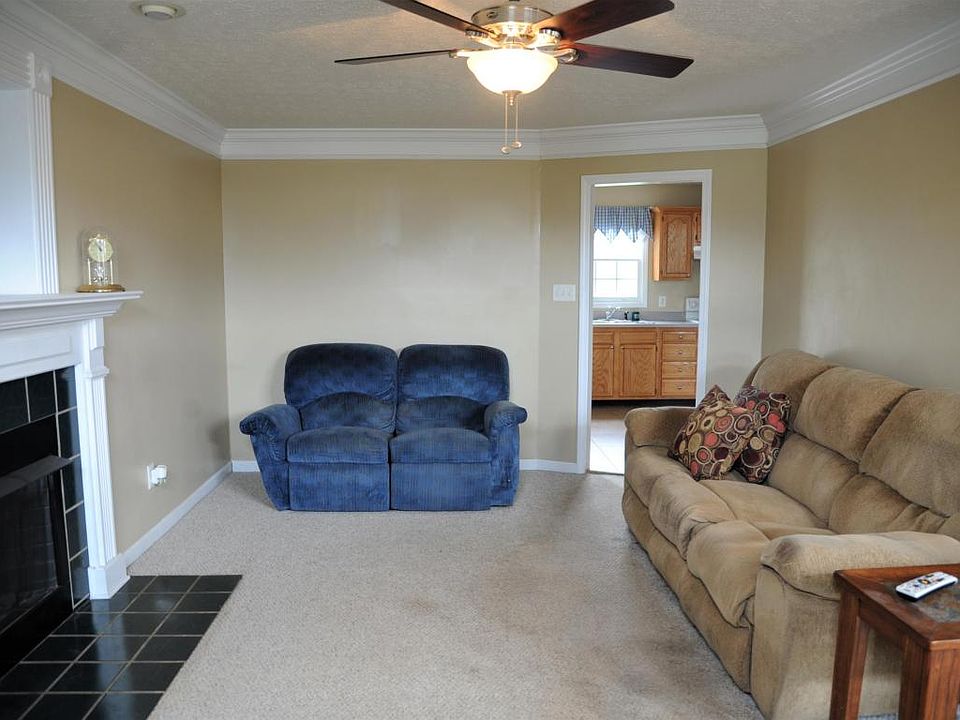 1st image of 2914 Cherry Branch Dr