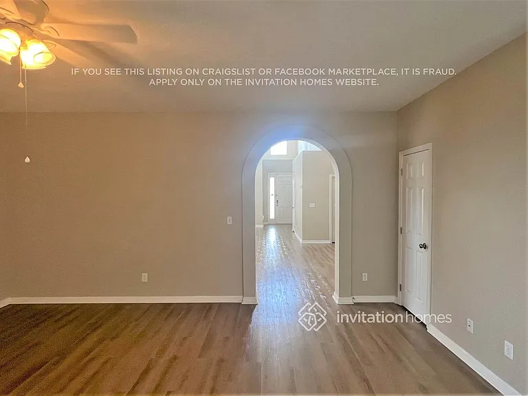 186 Dakota Ave — Photo 4