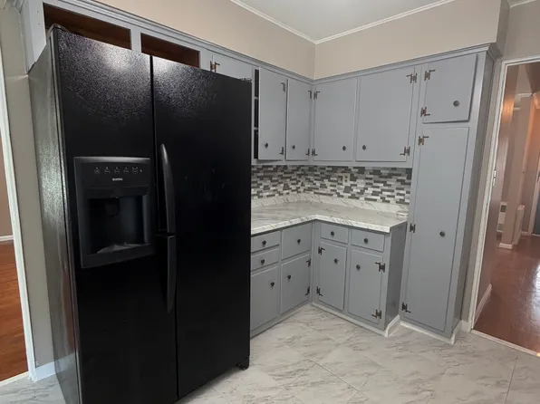 (undisclosed Address), Westbury, NY 11590