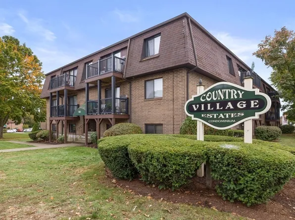 1 Karena Dr APT 24, Taunton, MA 02780