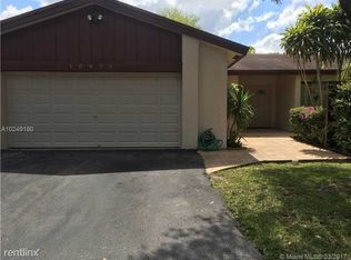 10816 SW 132 Circle Ct, Miami, FL 33186