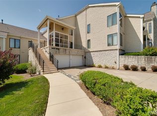 1632 Lake Knoll Dr UNIT 1P, Lake Saint Louis, MO 63367