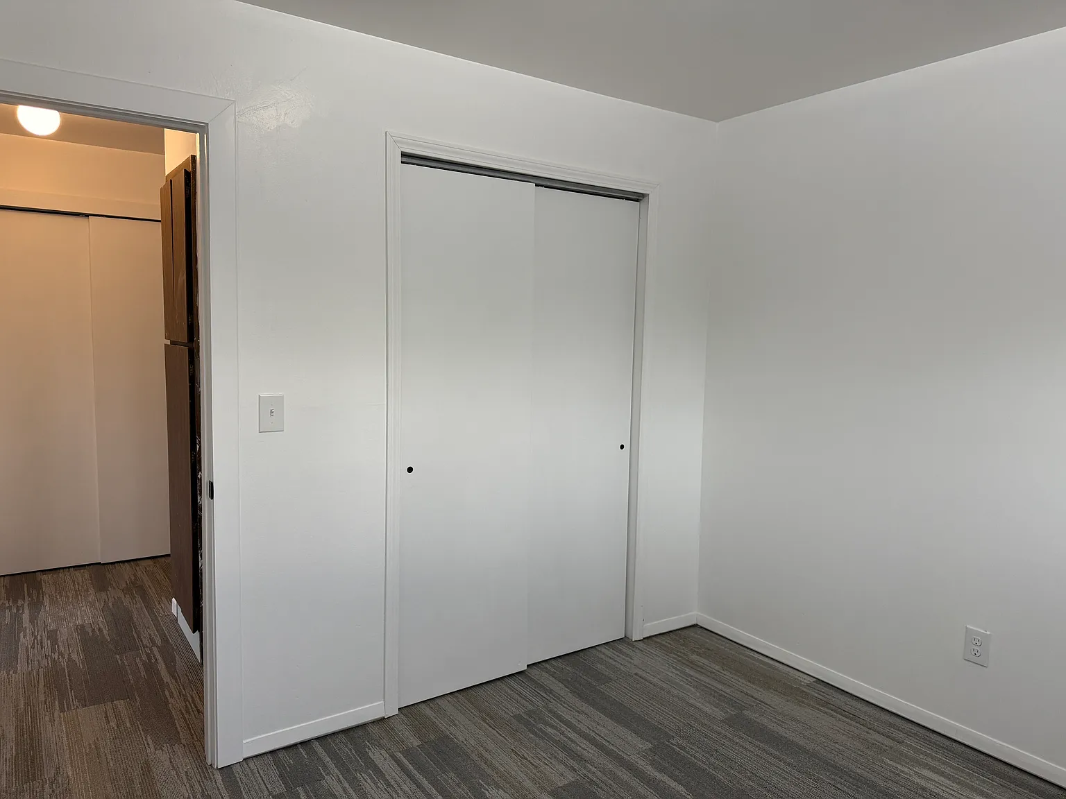 2 bed, $825 — Photo 3