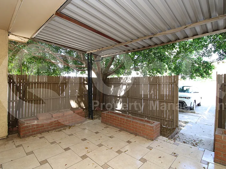 3409 W Echo Ln — Photo 19