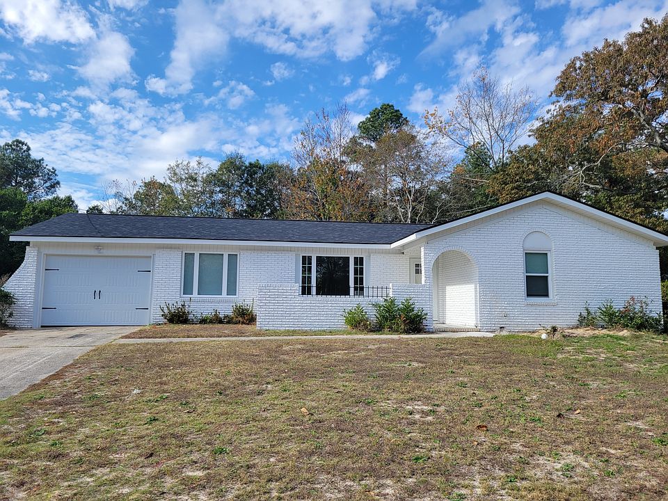 1st image of 1905 Driftwood Dr