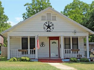908 E McLennan Ave, Mart, TX 76664