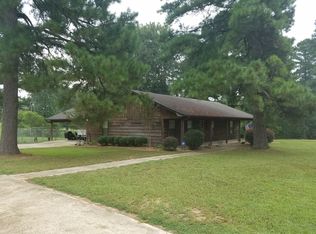 354 Fairview Rd SE, Camden, AR 71701
